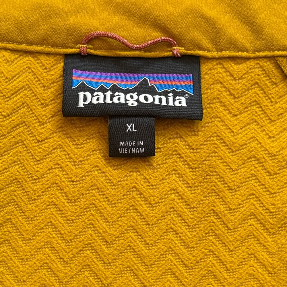 Patagonia R1 CrossStrata Women’ Fleece Jacket - Picture 5 of 8